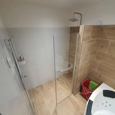 Dolni Businov Chalet Zabreh